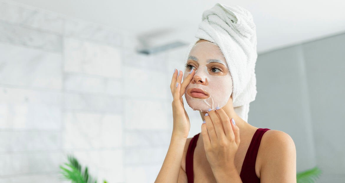 Imagem Entenda como usar a máscara facial na sua rotina de skincare | L'Oréal Paris